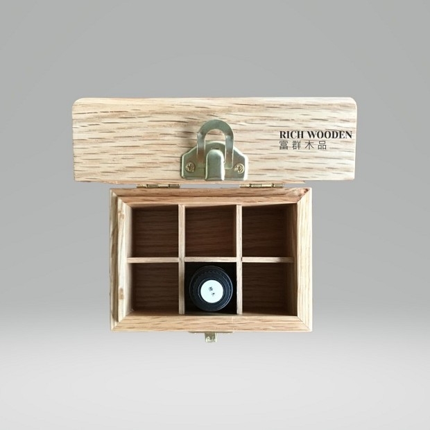 essential oil box.jpg