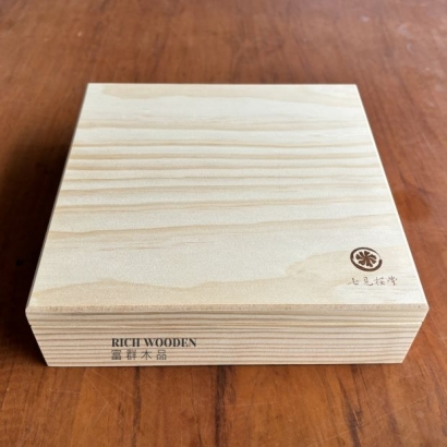 W0098-wood box _1_.JPG